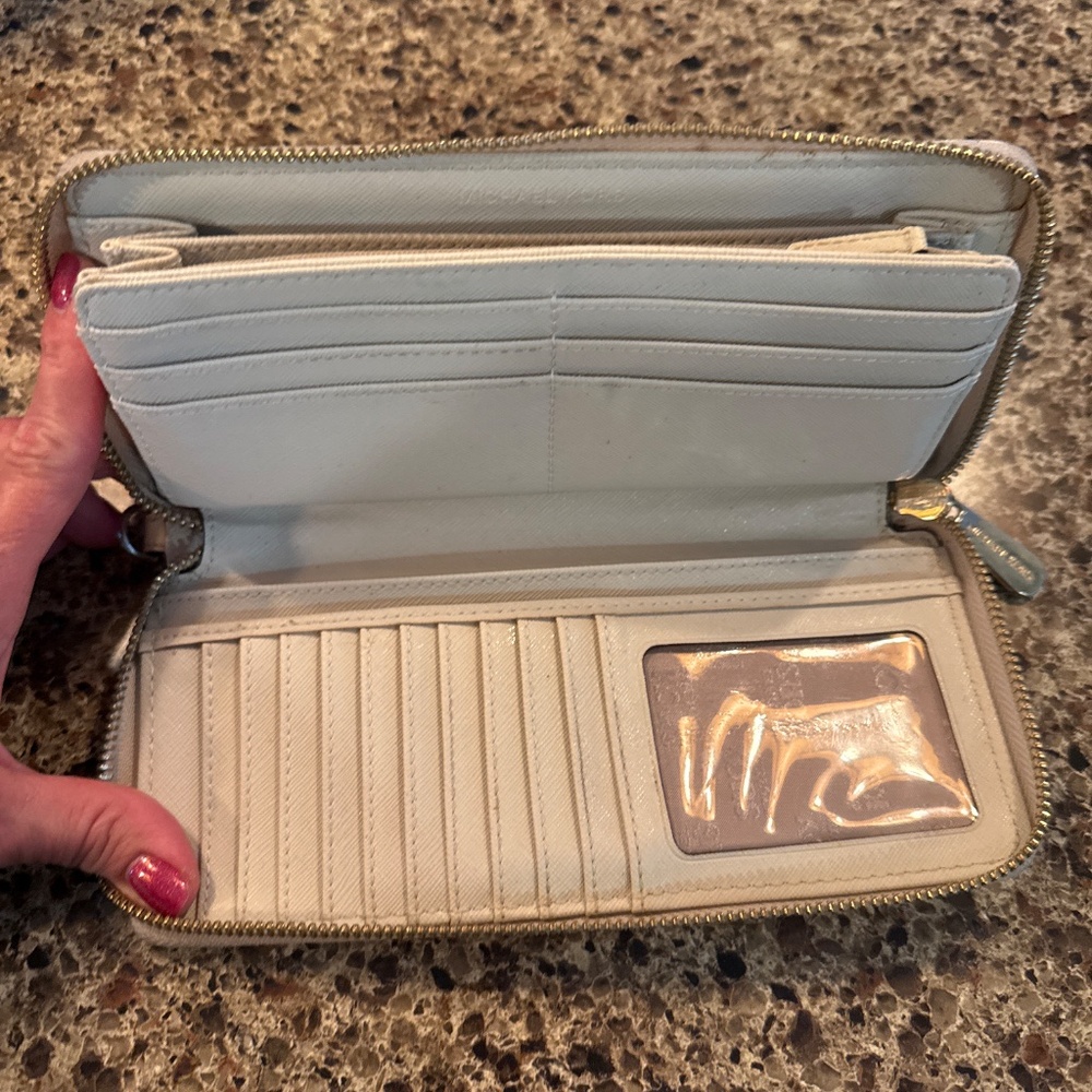 Wallet - Picture 2 of 2
